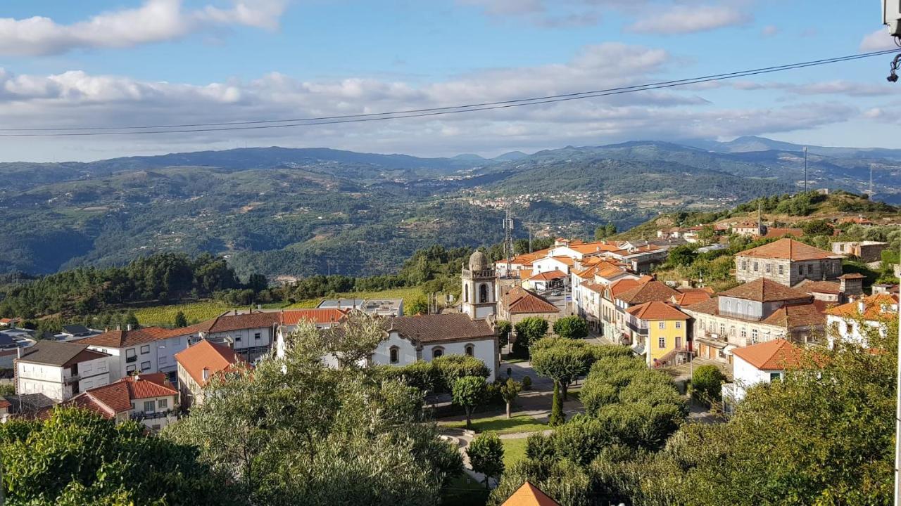 Casa da Zéfinha. Alojamento Local em Cinfães, no Douro Esterno foto